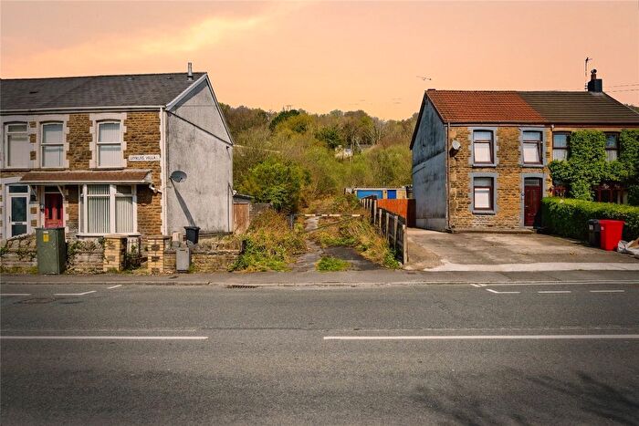 Property For Sale In Siding Terrace, Neath, Neath Port Talbot, SA10