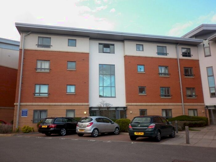2 Bedroom Flat To Rent In West Cotton Close, Northampton NN4