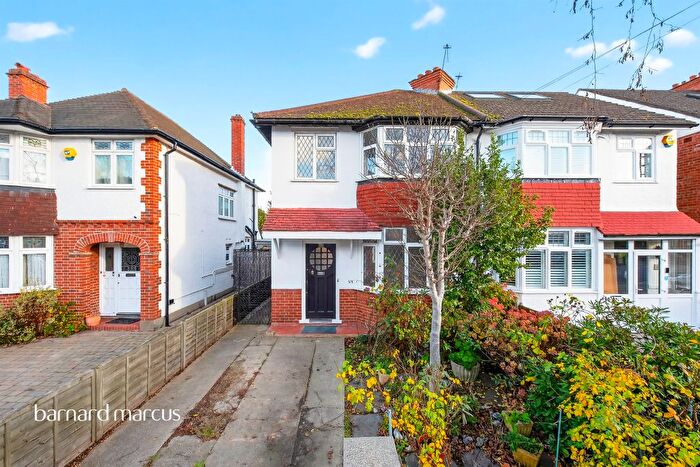 3 Bedroom Semi Detached House For Sale In Howard Road, New Malden, KT3
