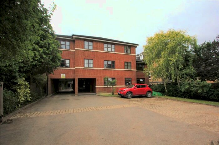 2 Bedroom Flat To Rent In Fitzgerald Place, The Avenue, Beckenham, Kent, BR3