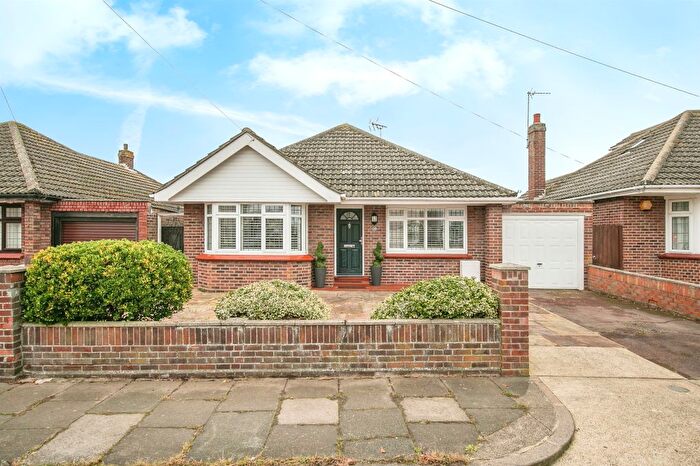 3 Bedroom Detached Bungalow For Sale In Victoria Road, Clacton-On-Sea, CO15