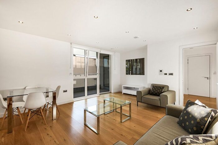 1 Bedroom Flat To Rent In Glenthorne Road, Hammersmith, London, W6