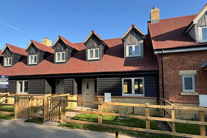 3 Bedroom Cottage For Sale In Long Crendon, Buckinghamshire, HP18