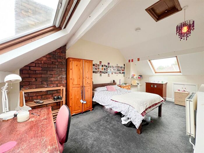 3 Bedroom House To Rent In Clementson Road, Crookes, S10