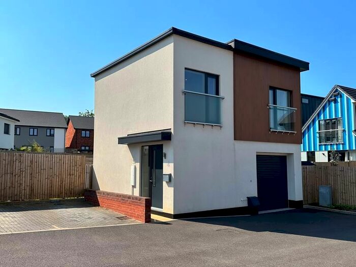 2 Bedroom Detached House To Rent In Edmunds Drive, Ambrosden, Bicester, OX25