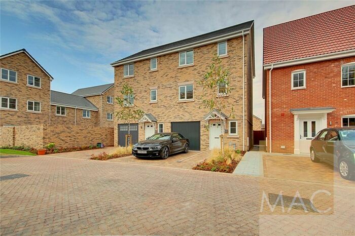4 Bedroom Semi-Detached House To Rent In Peckston Place, Bury St Edmunds, Suffolk, IP33