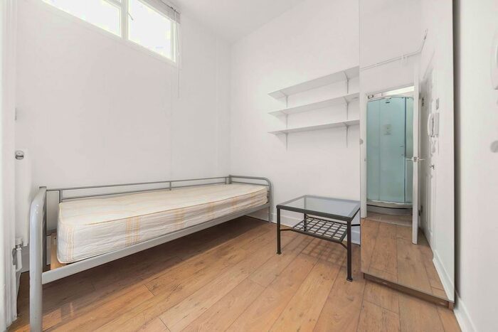Studio To Rent In Elvaston Place, South Kensington, London, SW7