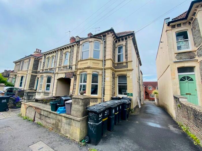 3 Bedroom Flat To Rent In North Road, St Andrews, Bristol, BS6