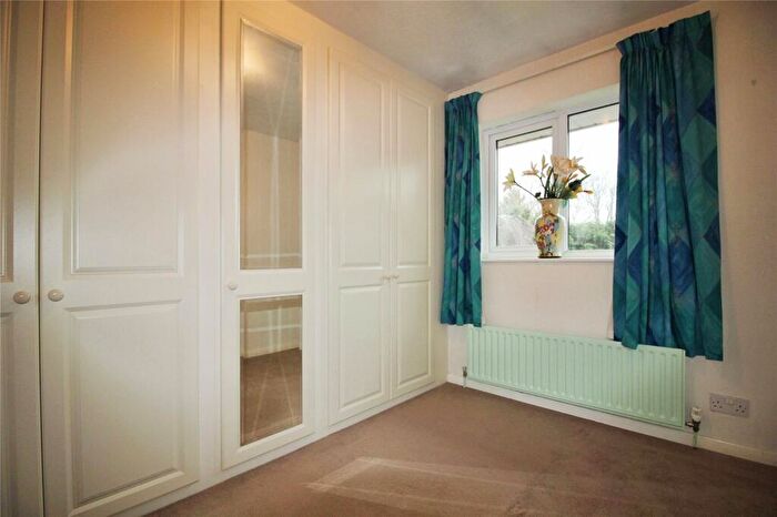 3 Bedroom Semi-Detached House For Sale In Wild Briar, Finchampstead, Wokingham, RG40
