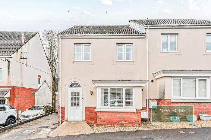 3 Bedroom Semi Detached House For Sale In The Railway Junction, Ystrad Mynach, Hengoed, CF82