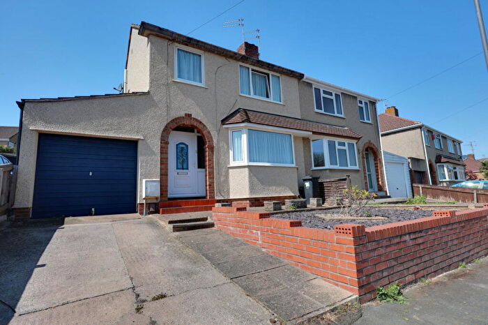 3 Bedroom Semi-Detached House For Sale In Gages Road, Kingswood, Bristol, BS15