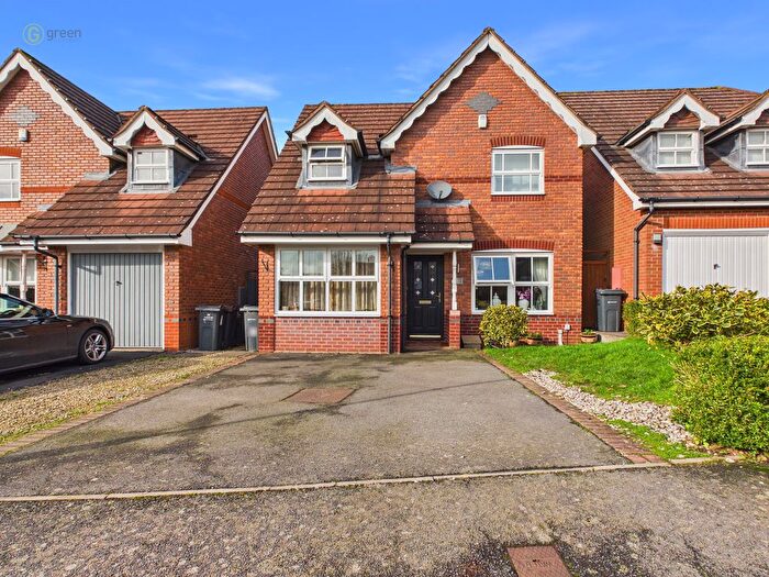 3 Bedroom Detached House For Sale In Yeomans Way, Sutton Coldfield, B75