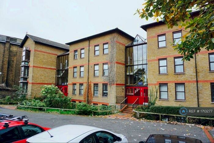 1 Bedroom Flat To Rent In Eliot Park, London, SE13