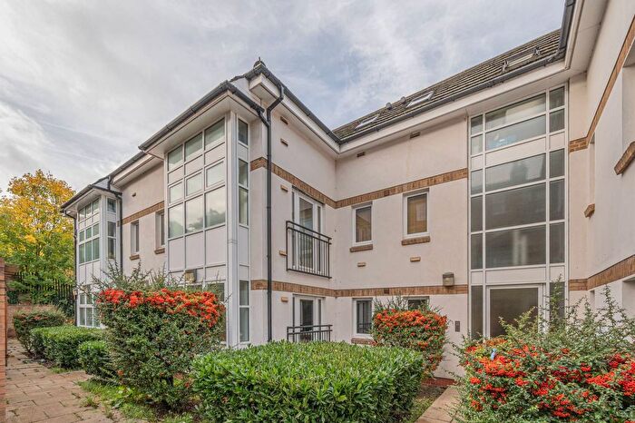 1 Bedroom Property To Rent In Nettlefold Place, West Norwood, London, SE27