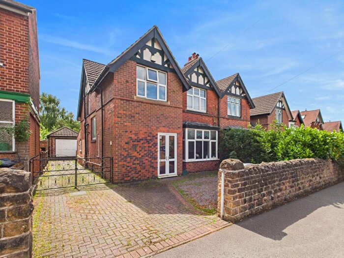 4 Bedroom Semi-Detached House For Sale In Villiers Road, Woodthorpe, Nottingham, NG5
