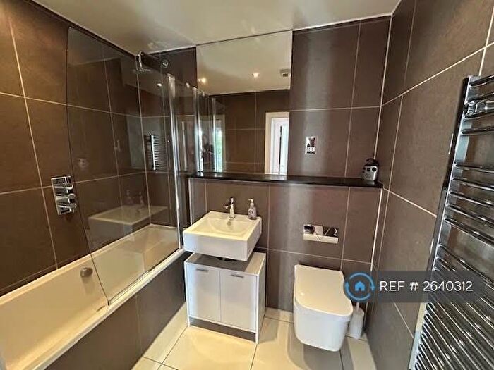 2 Bedroom Flat To Rent In Bexley High Street, Bexley, DA5