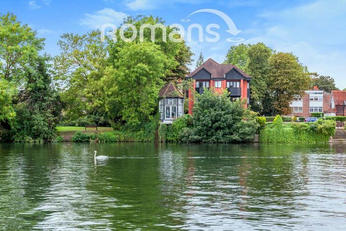 1 Bedroom Detached House To Rent In Guards Club Road, Maidenhead, SL6