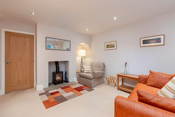 3 Bedroom Terraced House For Sale In Cherry Tree, Hunton, DL8