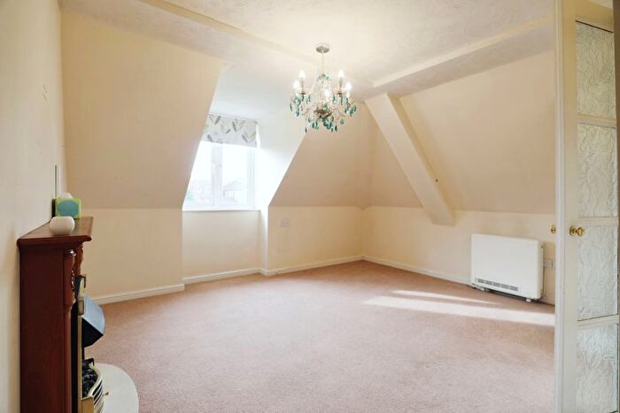 1 Bedroom Flat For Sale In Easterfield Court, Driffield, YO25