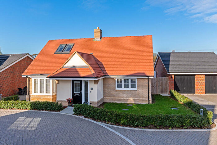 2 Bedroom Bungalow For Sale In Vardon Drive, Bishop's Stortford, Hertfordshire, CM23