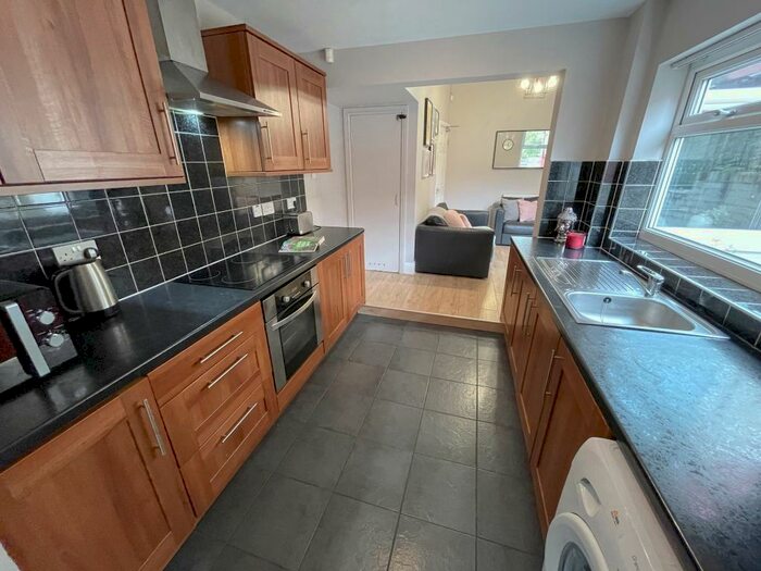 4 Bedroom Terraced House To Rent In Saxony Road, L7