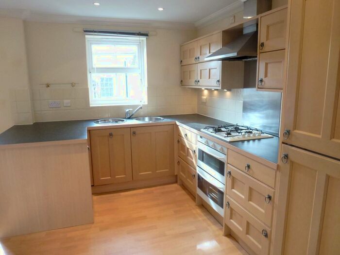 3 Bedroom House To Rent In Thomas Wyatt Close, Norwich, Norfolk, NR2