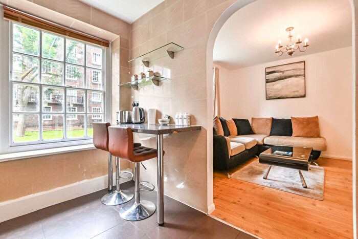 2 Bedroom Flat To Rent In Penfold Place, St John's Wood, London, NW8