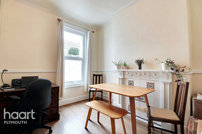 2 Bedroom Terraced House To Rent In Weston Park Road, Plymouth, PL3