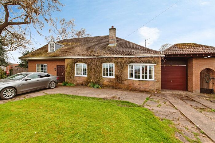 3 Bedroom Detached Bungalow For Sale In High Street, Gosberton, Spalding, PE11