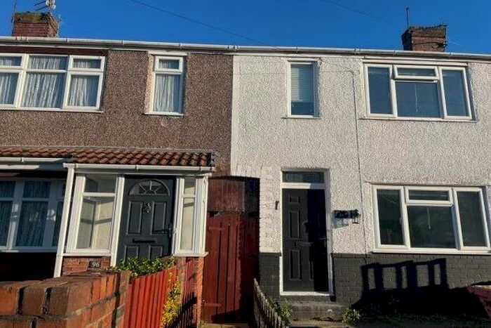 2 Bedroom Property To Rent In Oxford Street, Widnes, WA8
