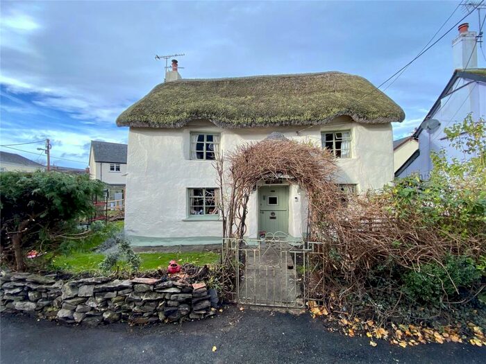 3 Bedroom Detached House For Sale In Okehampton, Devon, EX20