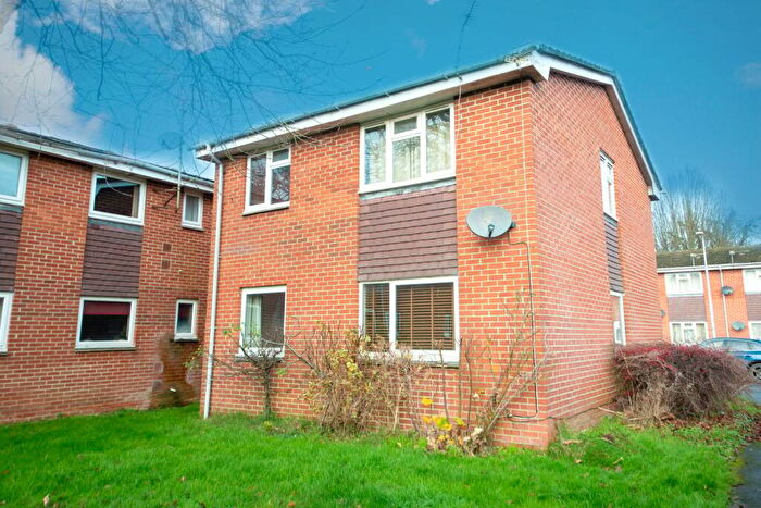 1 Bedroom Maisonette For Sale In Parsons Close, Newbury, RG14