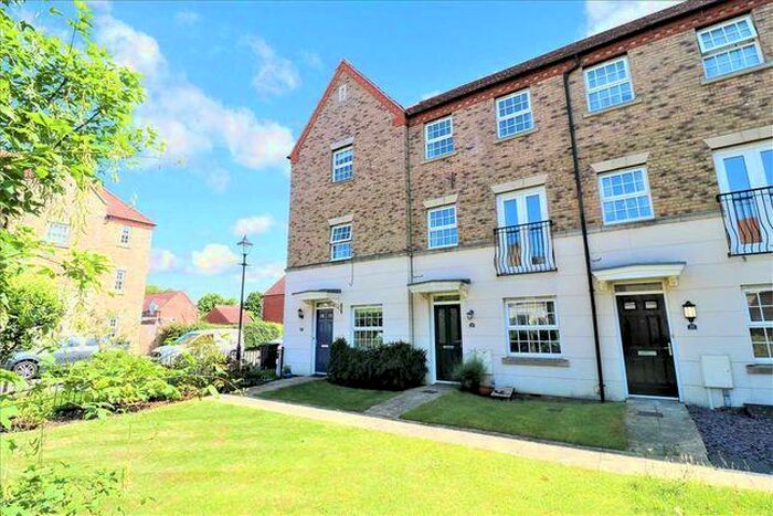 4 Bedroom Town House To Rent In Squirrel Chase, Witham St. Hughs, Lincoln, LN6