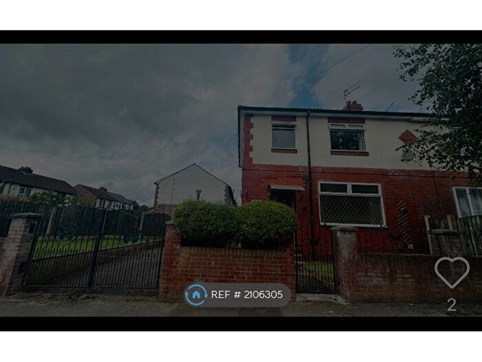 3 Bedroom Semi Detached House To Rent In Langham Road, Stockport, SK4