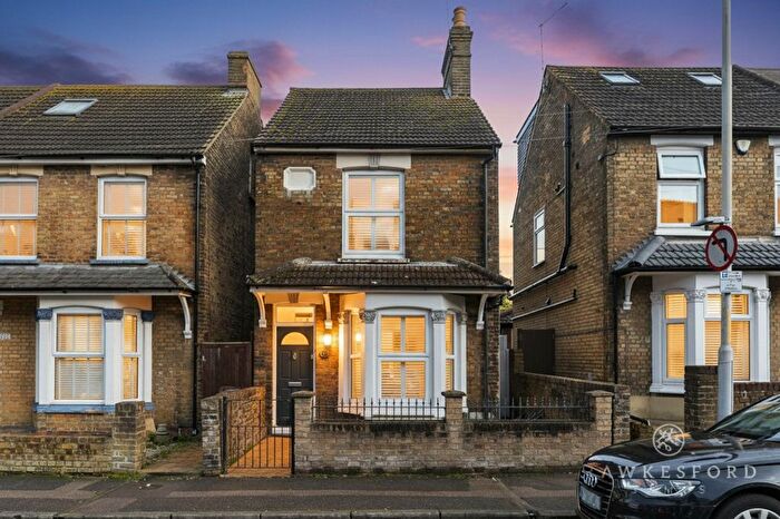 3 Bedroom Detached House For Sale In Park Road, Sittingbourne, ME10