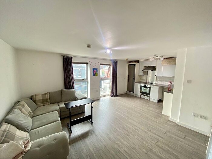 2 Bedroom Flat To Rent In Beck Street, Nottingham, NG1