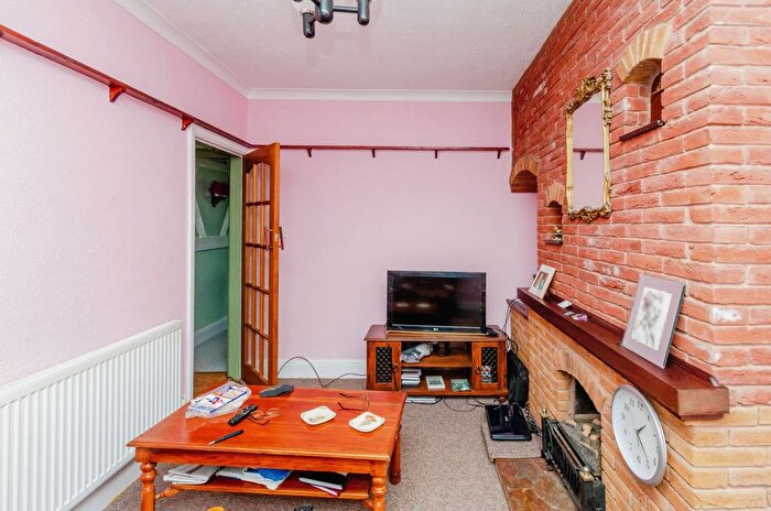2 Bedroom Terraced House For Sale In Aston Road, Willenhall, West Midlands, WV13