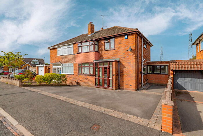 3 Bedroom Semi-Detached House For Sale In Eaton Crescent, Gornal Wood, Dudley, DY3