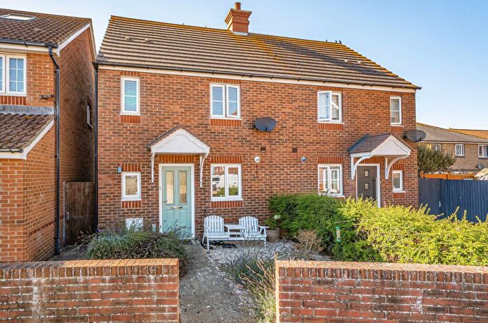 2 Bedroom Semi-Detached House For Sale In Tide Way, Bracklesham Bay, PO20