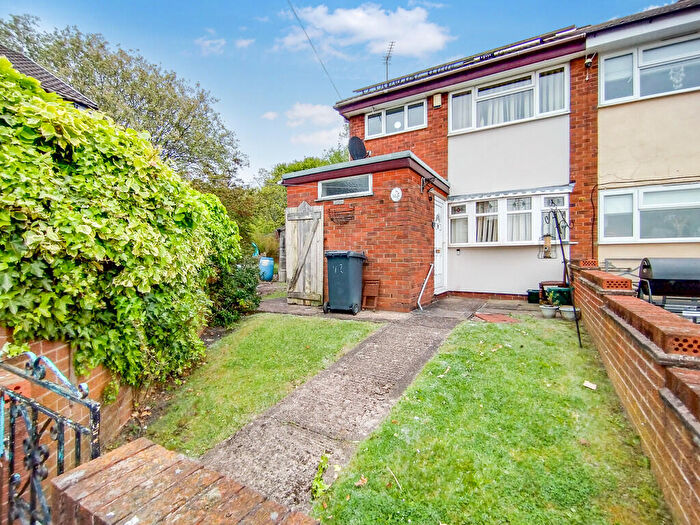 2 Bedroom Semi-Detached House For Sale In Wellington Road, Kidsgrove, Stoke-on-Trent, ST7
