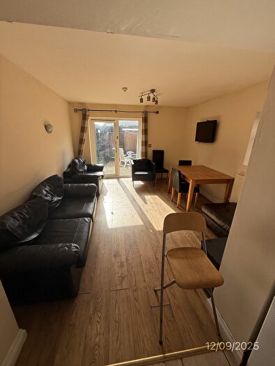 7 Bedroom Terraced House To Rent In Northcote Street, CF24