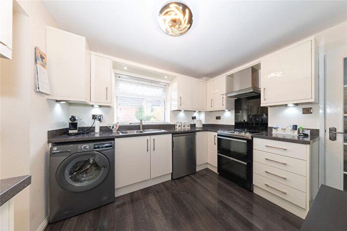 2 Bedroom Bungalow For Sale In Violets Close, North Crawley, Buckinghamshire, MK16