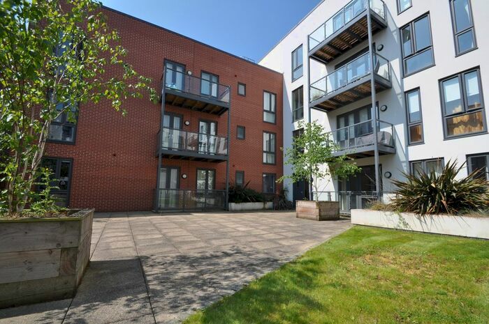 1 Bedroom Flat To Rent In Otto Road, Welwyn Garden City, AL7