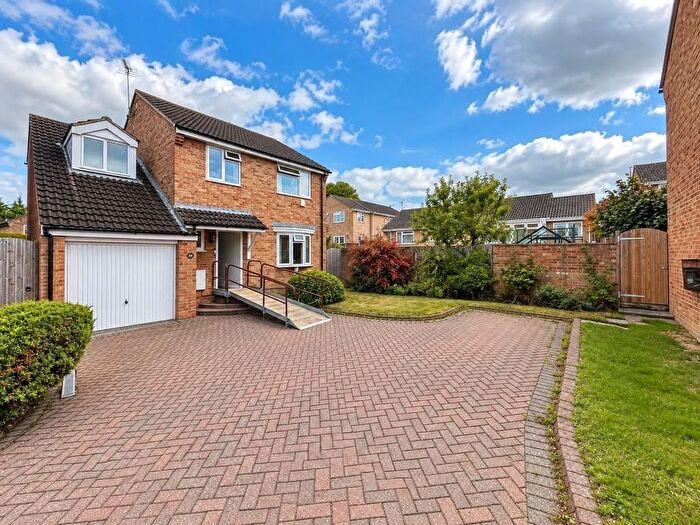 4 Bedroom Detached House For Sale In Beyon Drive, Cam, Dursley, GL11