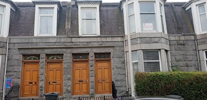 4 Bedroom Flat To Rent In Elmfield Avenue, Aberdeen, AB24