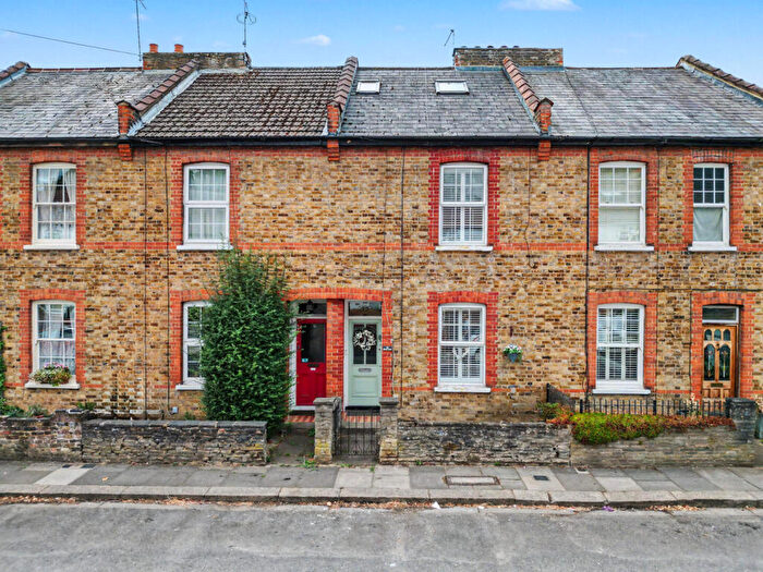 3 Bedroom Terraced House For Sale In Goat Lane, Enfield, EN1