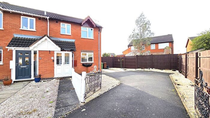3 Bedroom Semi-Detached House To Rent In Blackthorn Drive, Syston, LE7