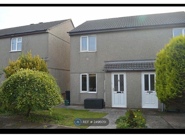 2 Bedroom Semi-Detached House To Rent In Curnows Road, Hayle, TR27