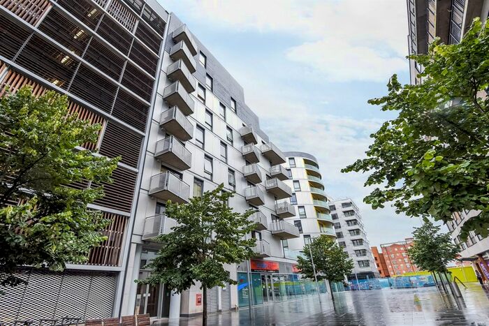 2 Bedroom Flat To Rent In Halcyon, Chatham Place, Reading, RG1