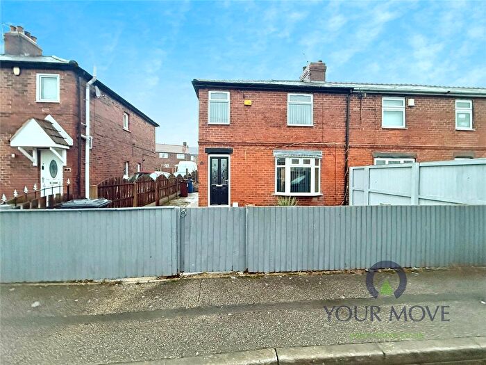 3 Bedroom End Of Terrace House For Sale In Park Avenue, Cudworth, Barnsley, South Yorkshire, S72